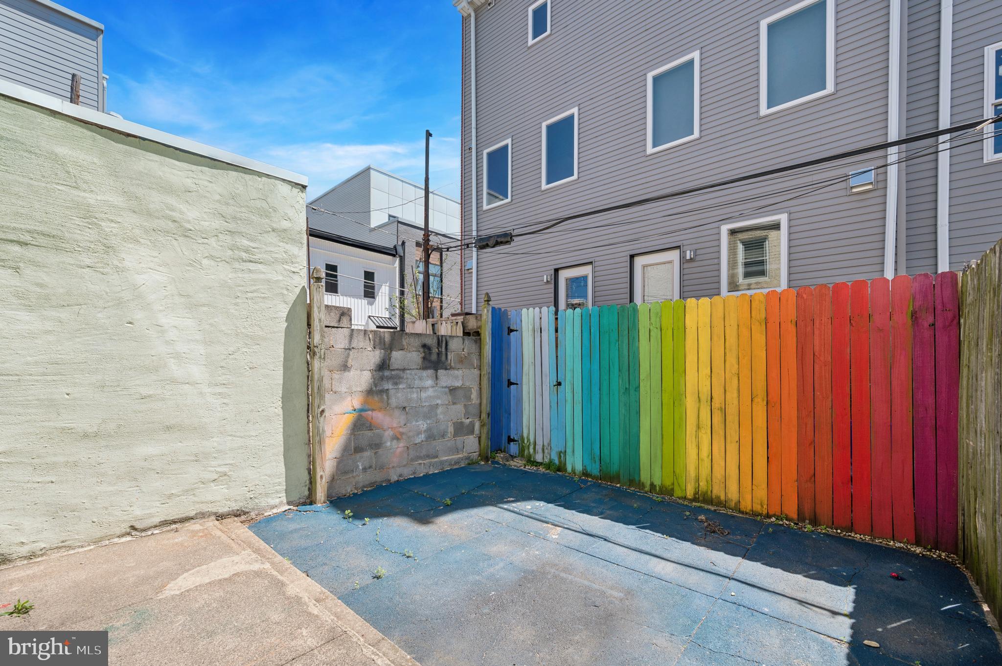 2661 TULIP STREET