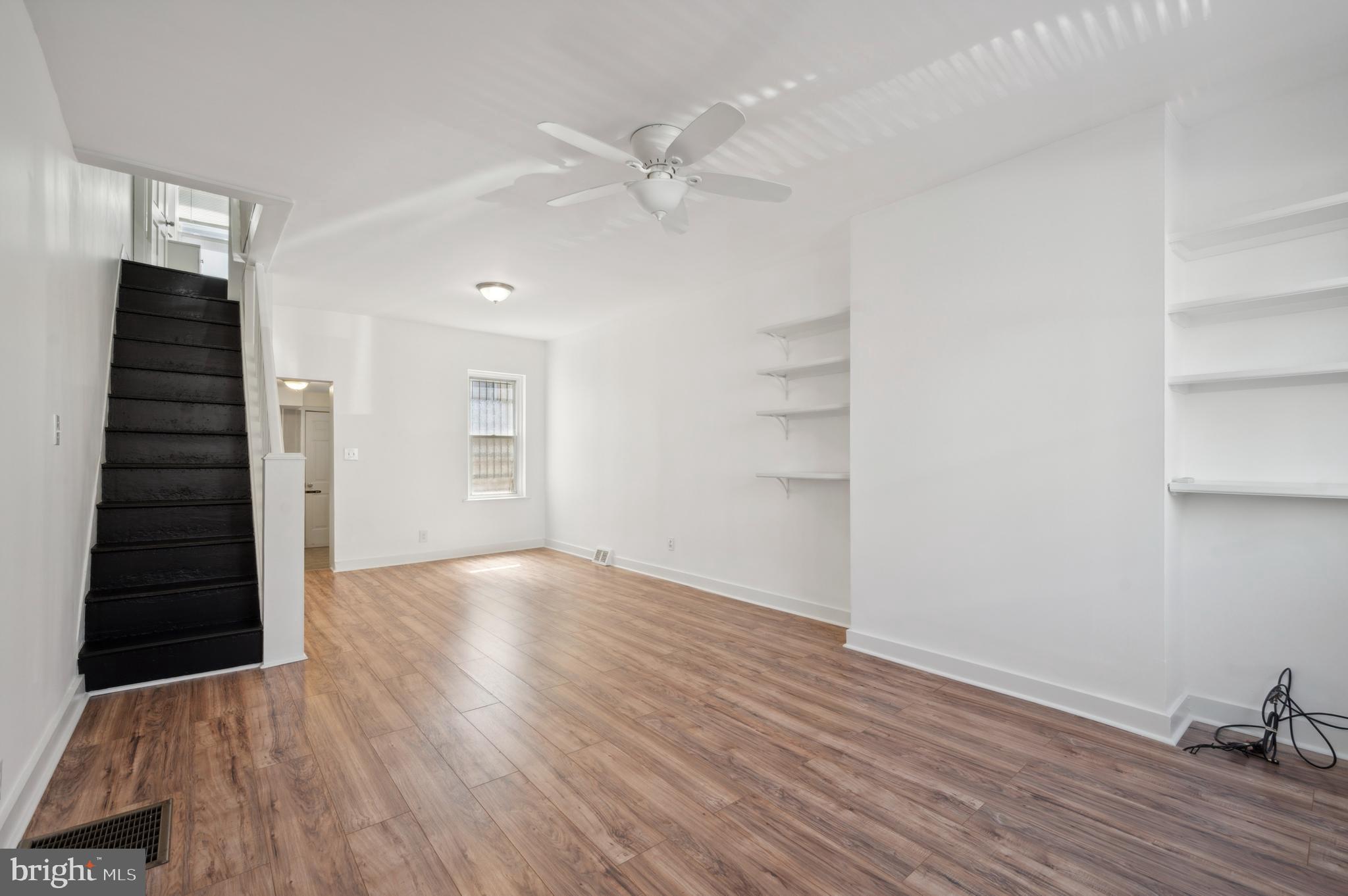 2661 TULIP STREET