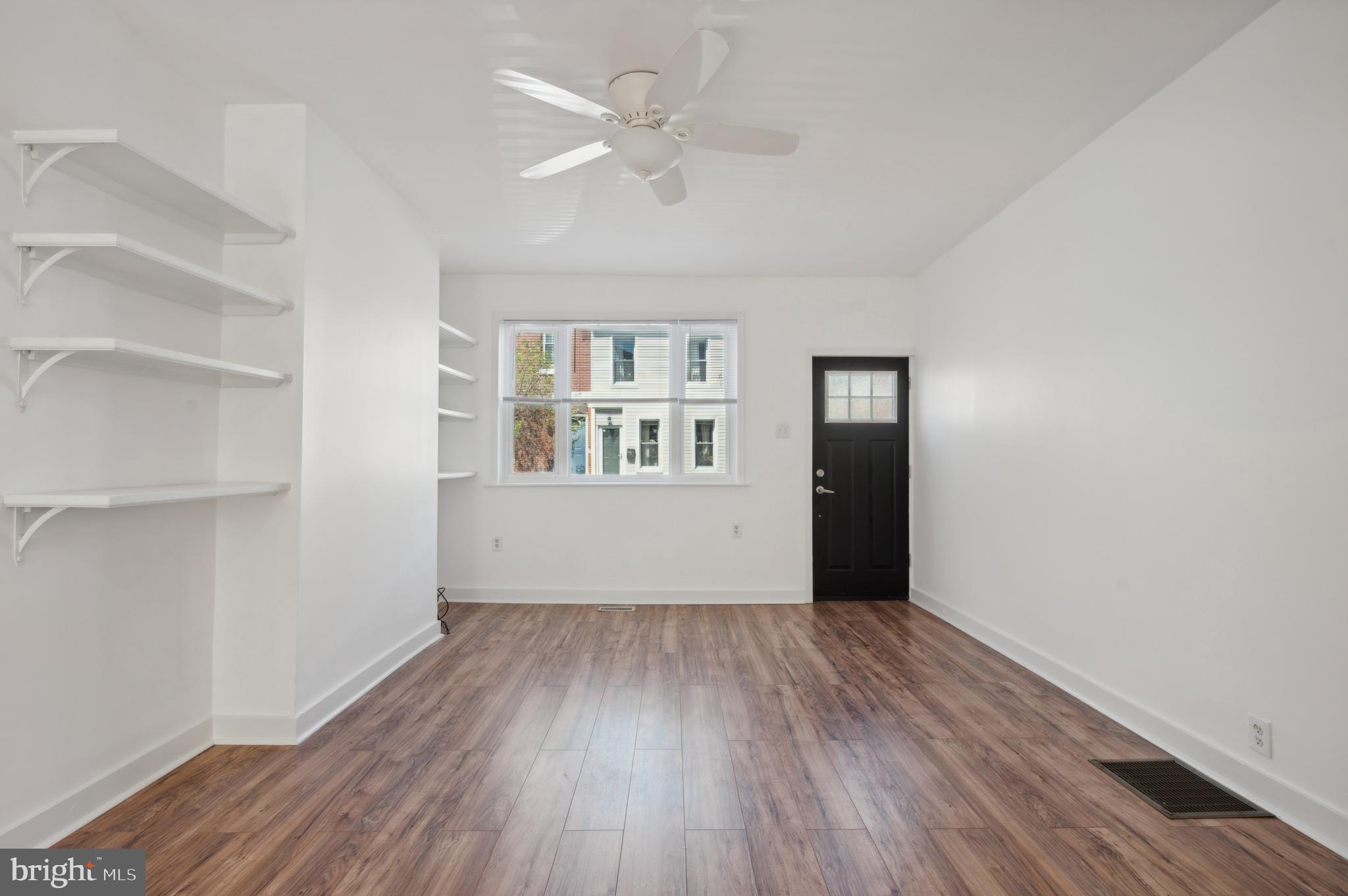 2661 TULIP STREET