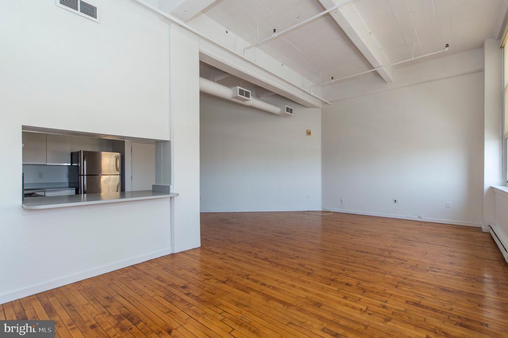 1238 CALLOWHILL STREET 701