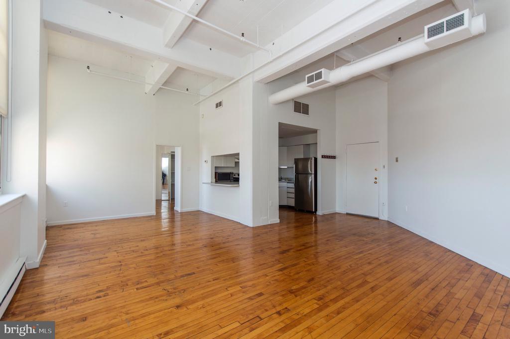 1238 CALLOWHILL STREET 701