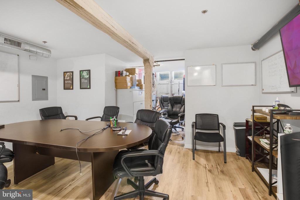 257 N 3RD STREET