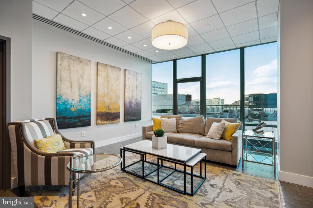 2101 MARKET STREET 808