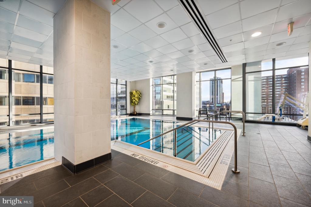 2101 MARKET STREET 808