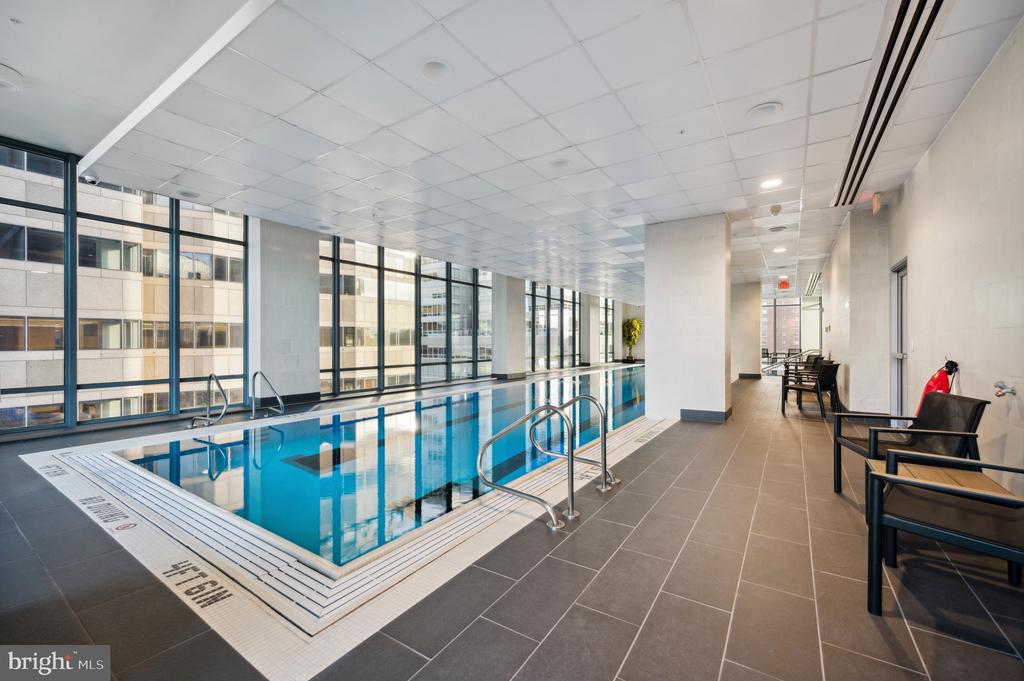 2101 MARKET STREET 808
