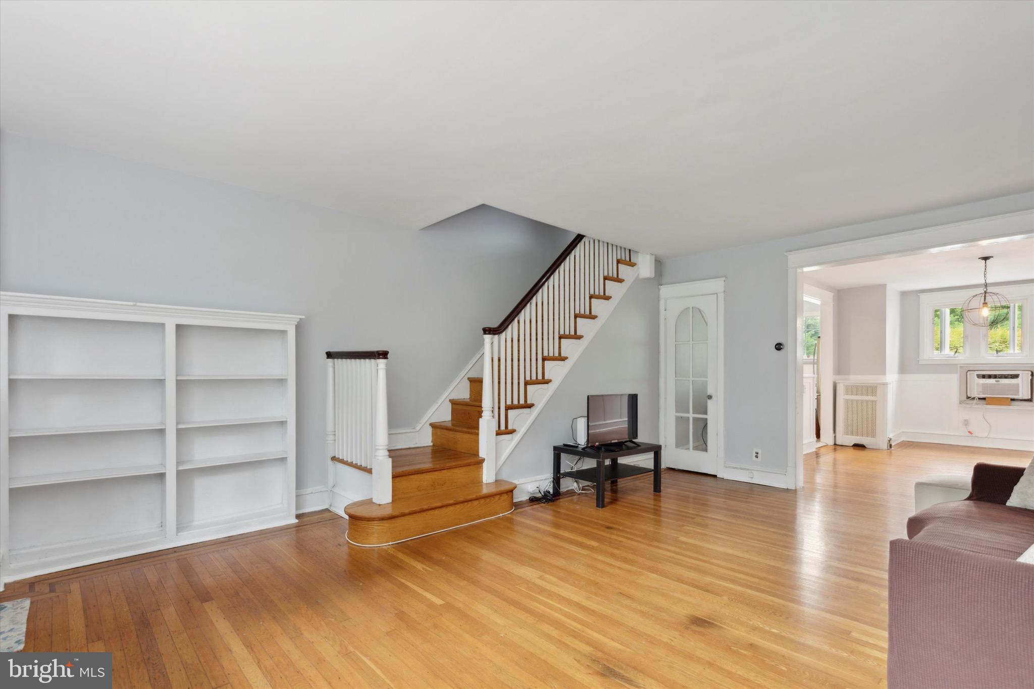 3441 W PENN STREET