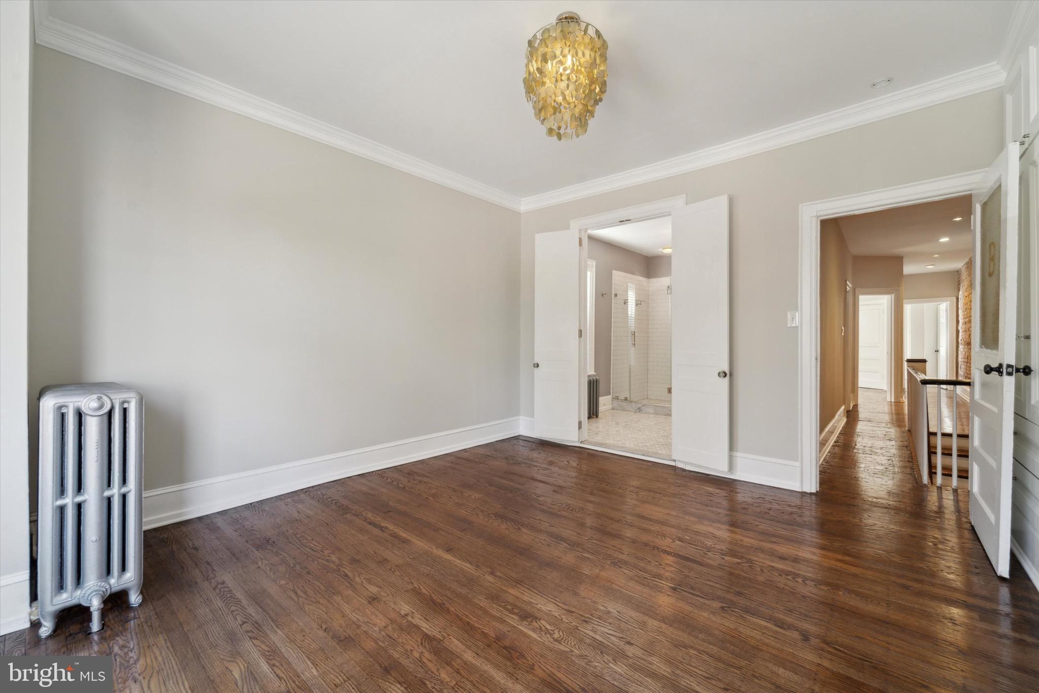 5132 LARCHWOOD AVENUE