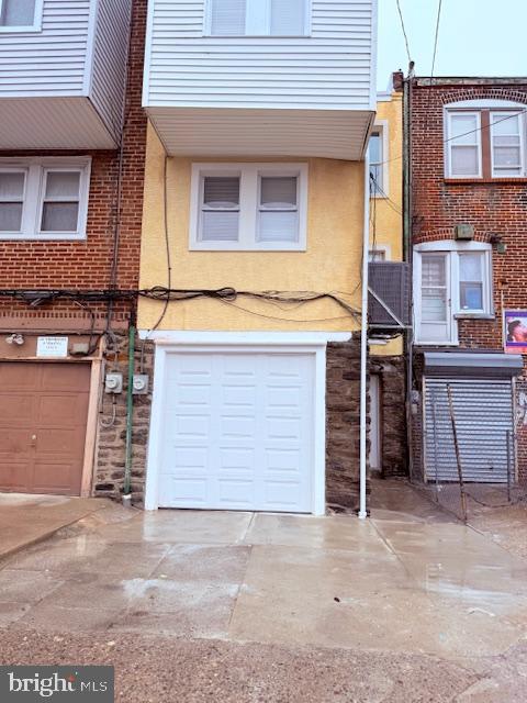 205 E SHELDON STREET