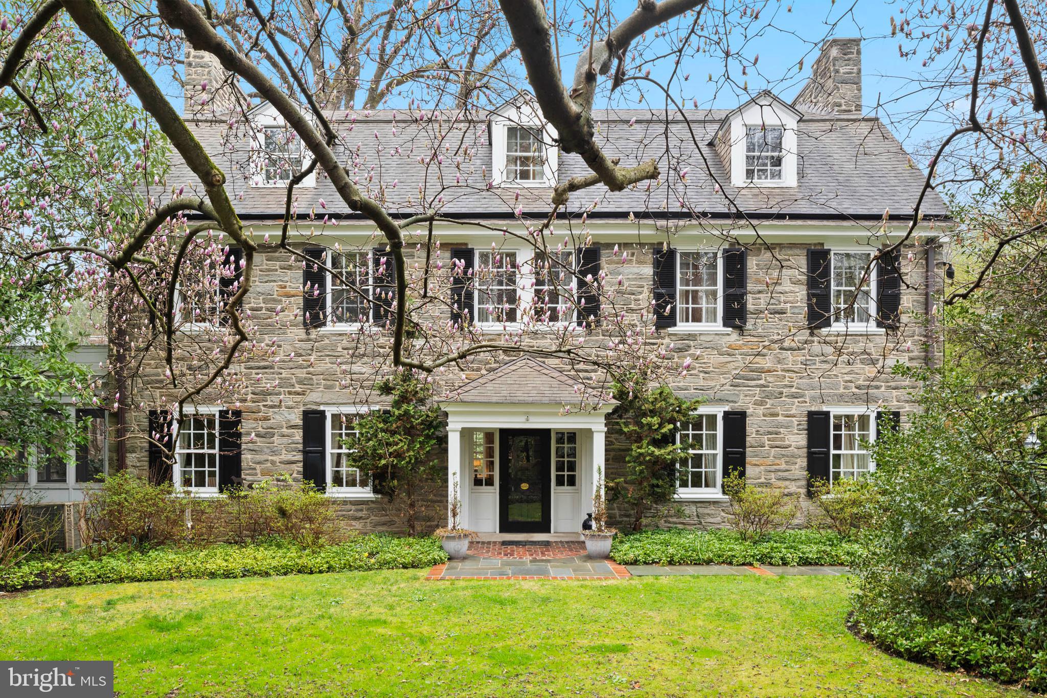 11 W BELLS MILL ROAD