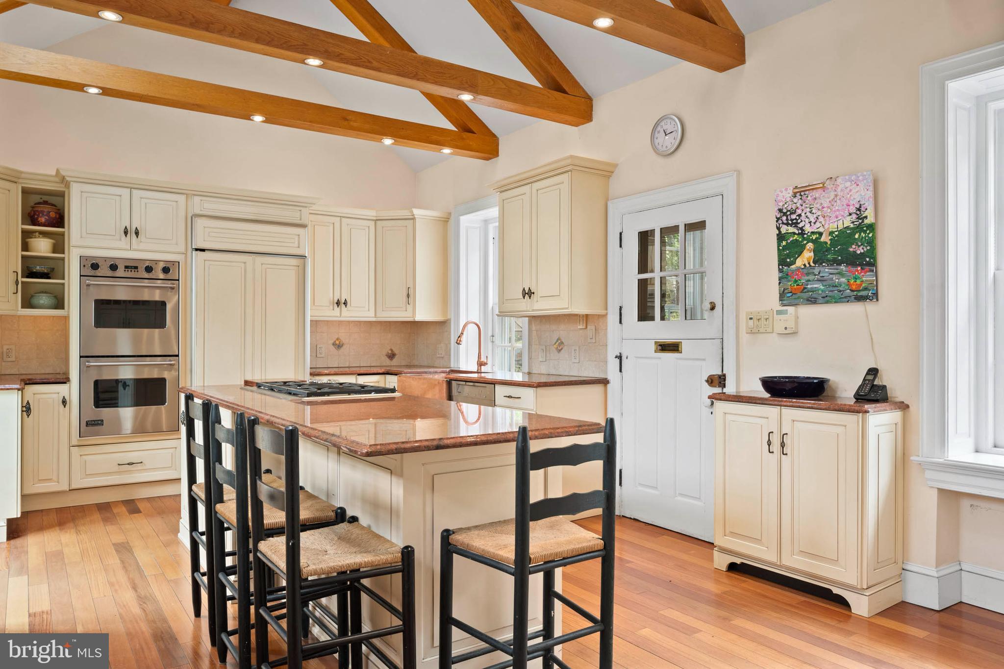 11 W BELLS MILL ROAD