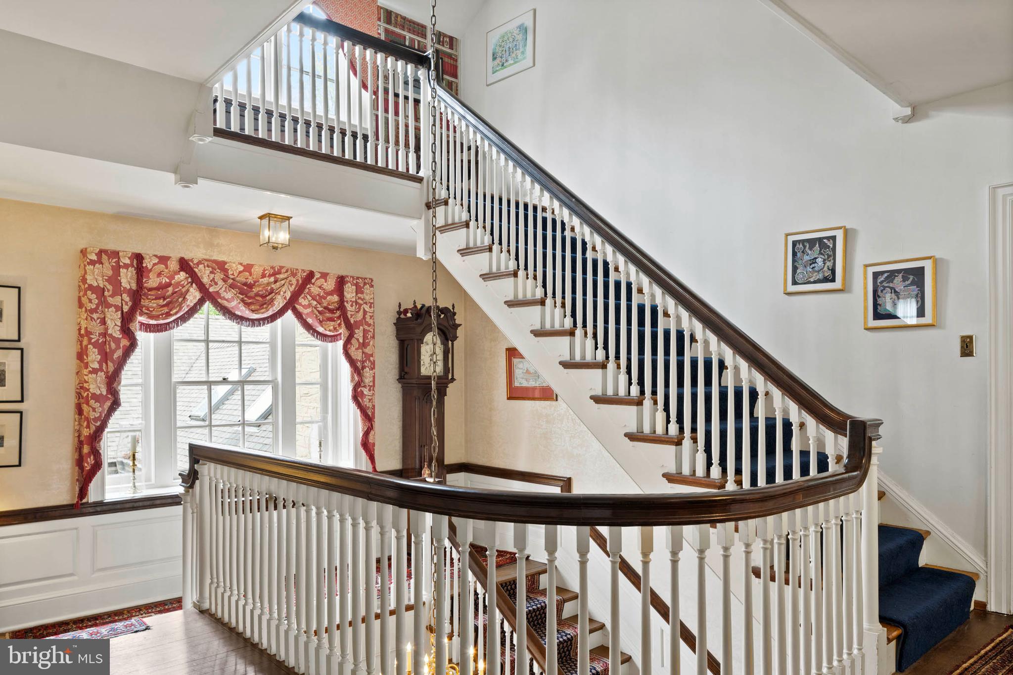 11 W BELLS MILL ROAD