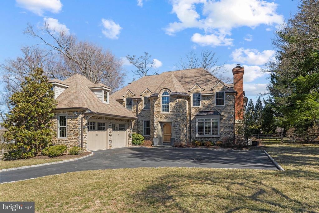 3 VALLEY VIEW ROAD