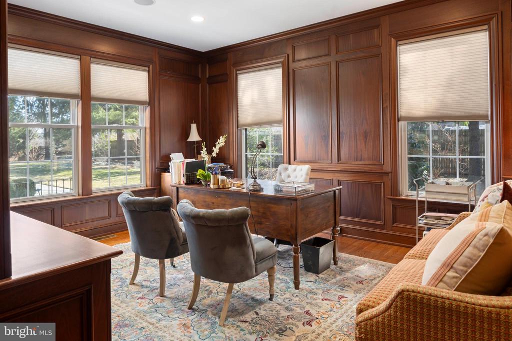 3 VALLEY VIEW ROAD