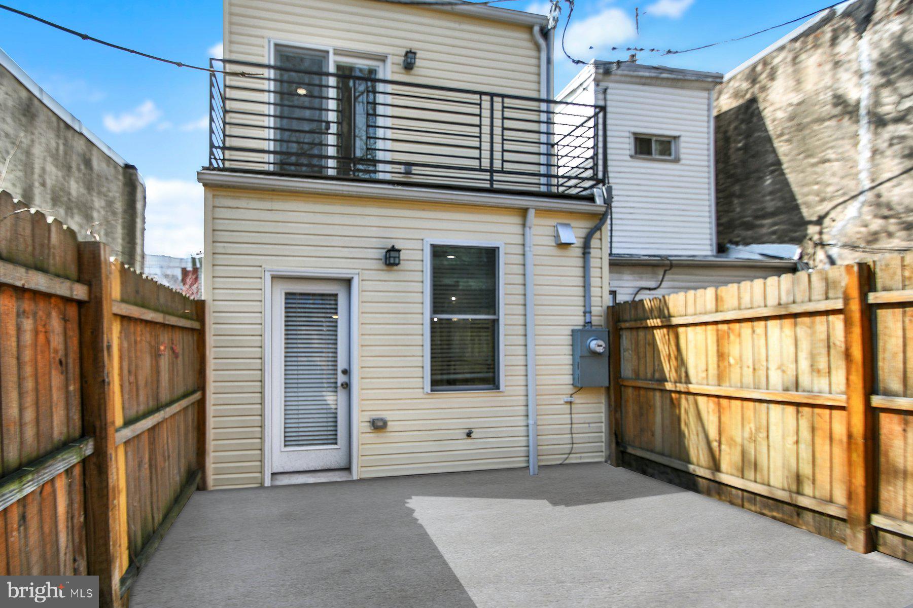 1459 N 30TH STREET