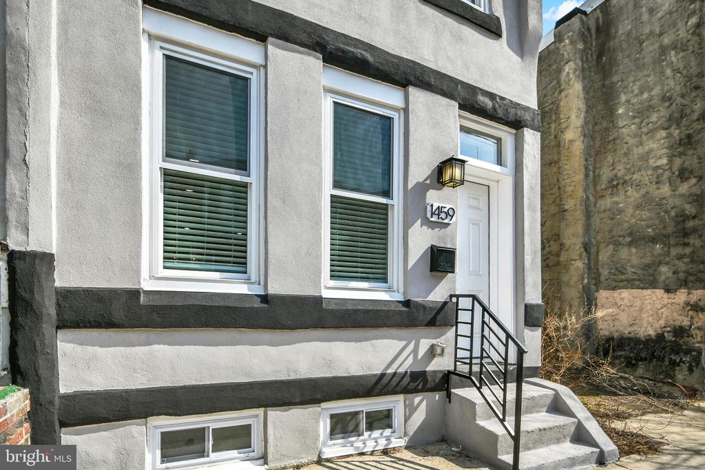 1459 N 30TH STREET