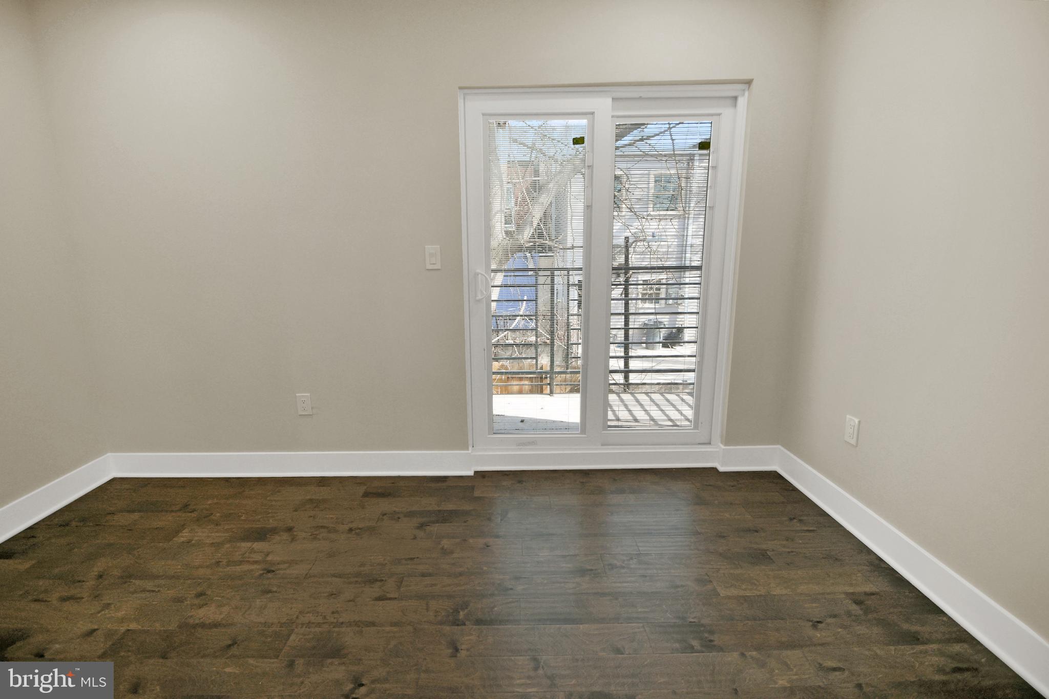 1459 N 30TH STREET