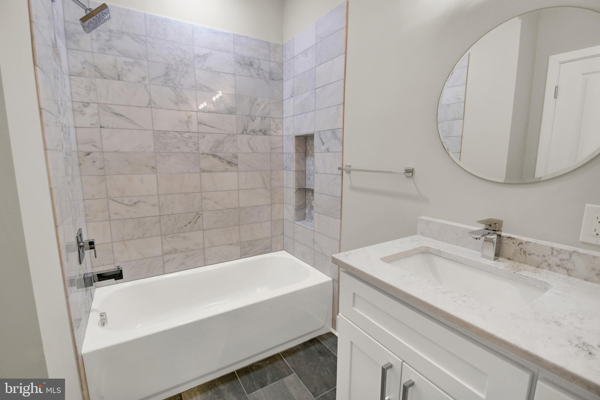 1459 N 30TH STREET