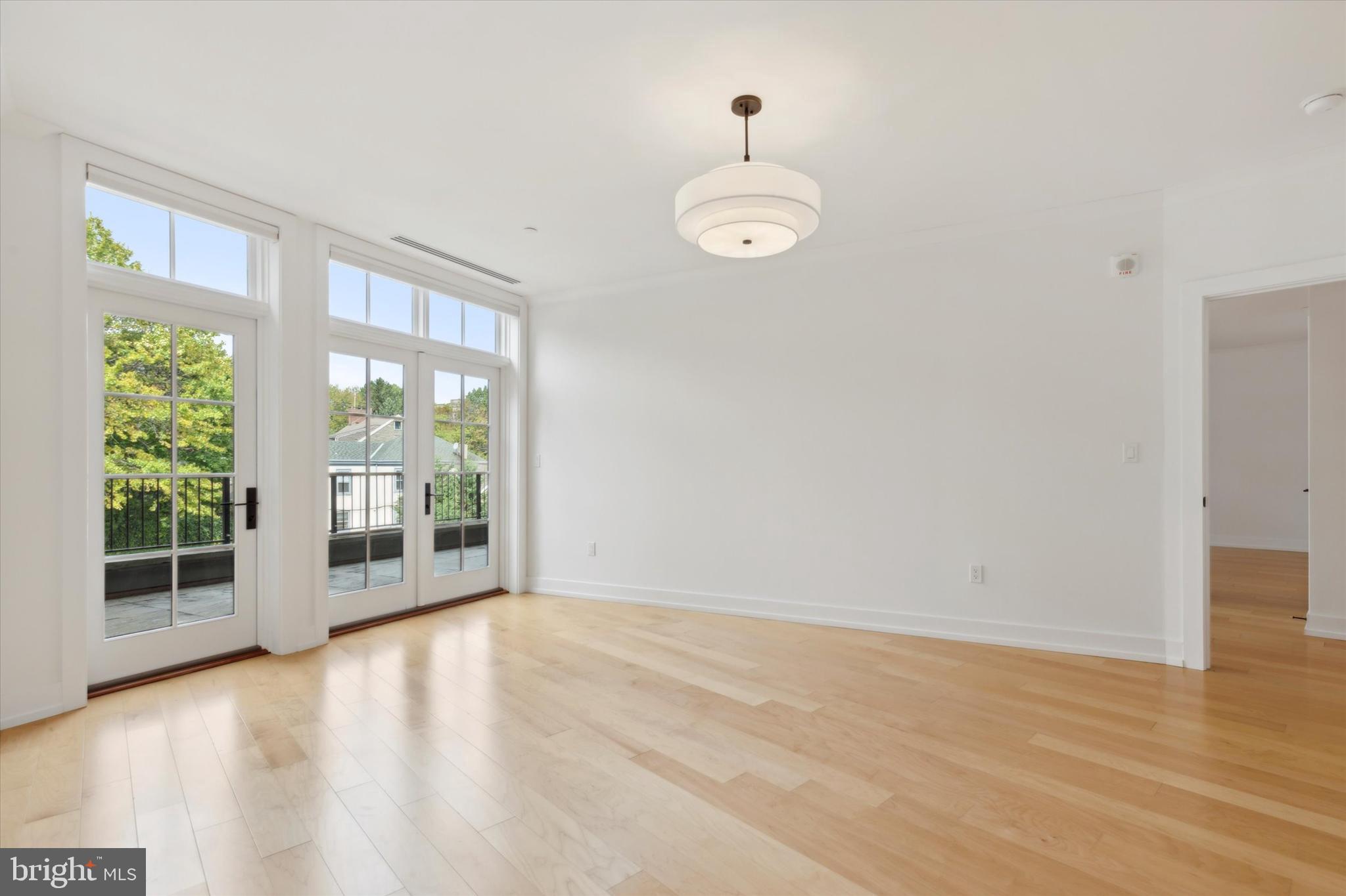 8200 GERMANTOWN AVENUE 3E