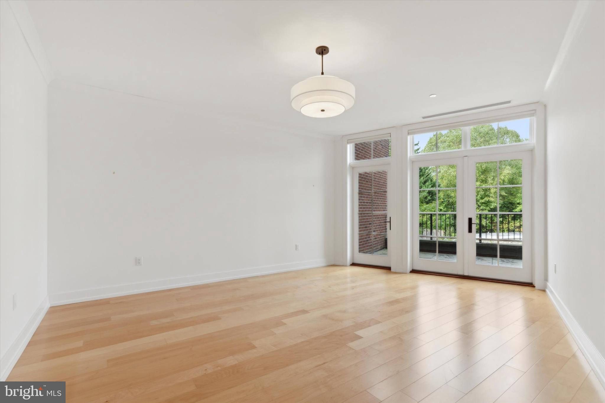 8200 GERMANTOWN AVENUE 3E