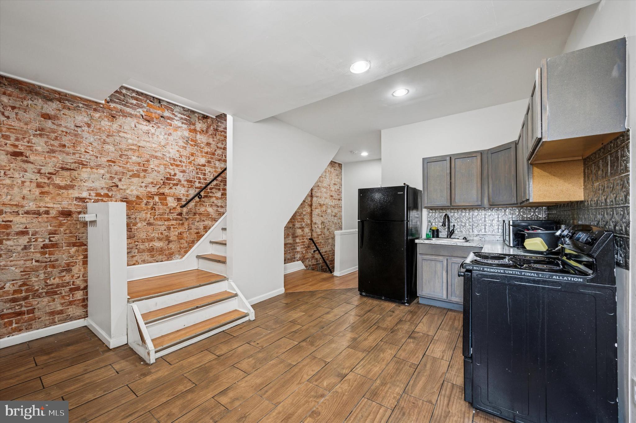 2741 GERMANTOWN AVENUE