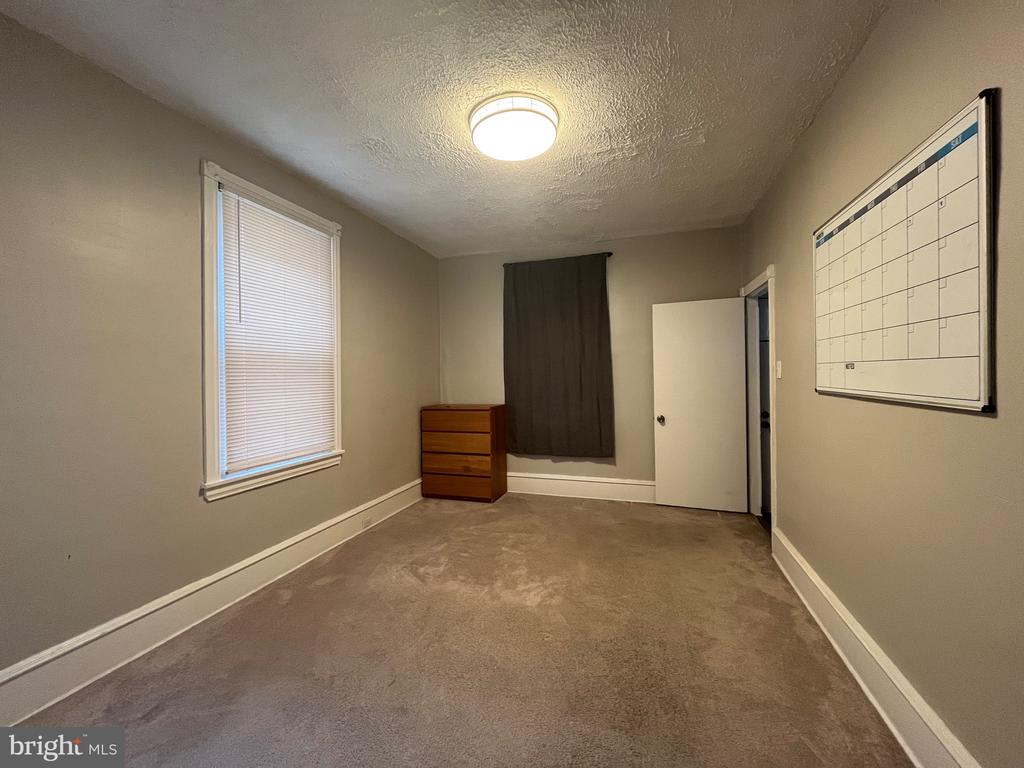 6122 BINGHAM STREET 1ST FLOOR