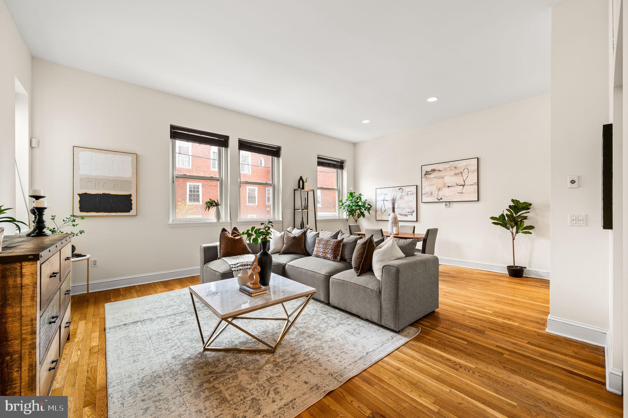 2301 GREEN STREET 3