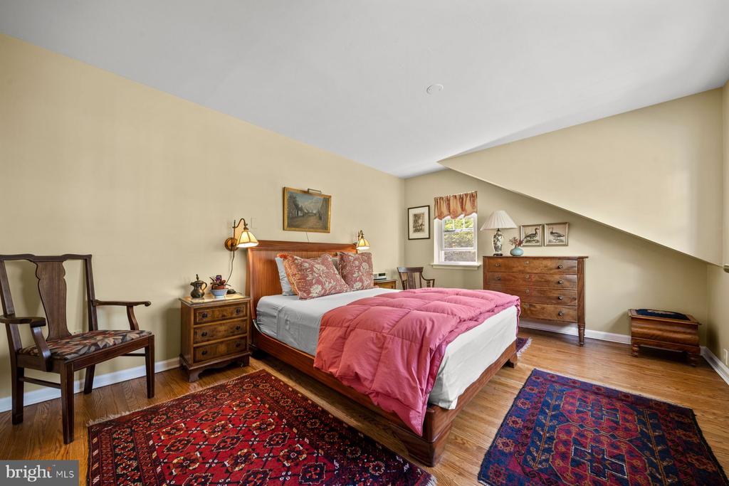 121 HILLTOP ROAD
