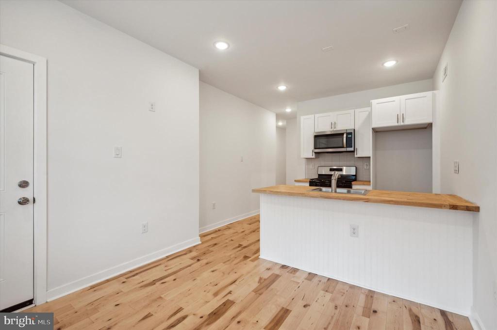 865 N 43RD STREET