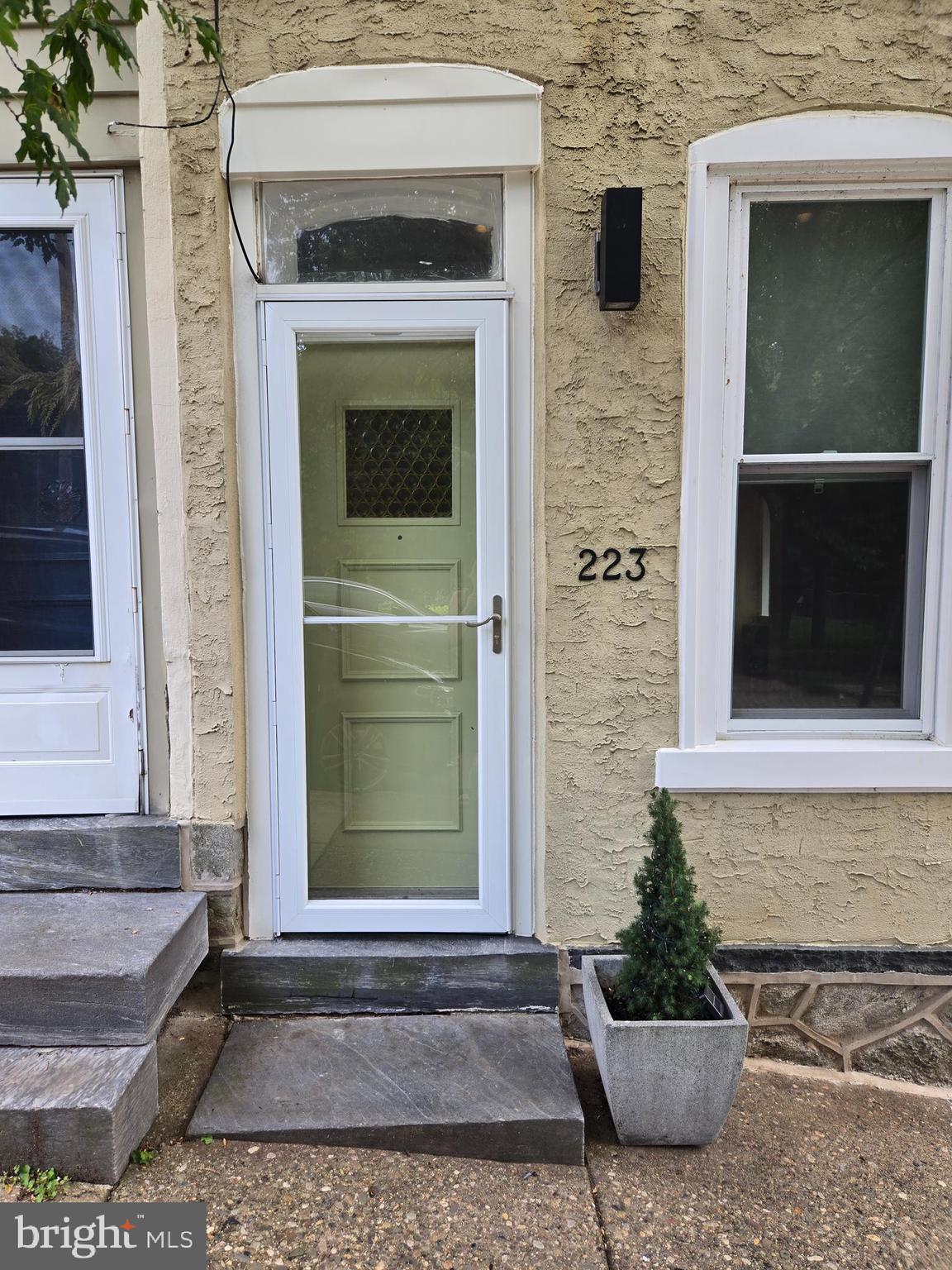 223 GATES STREET