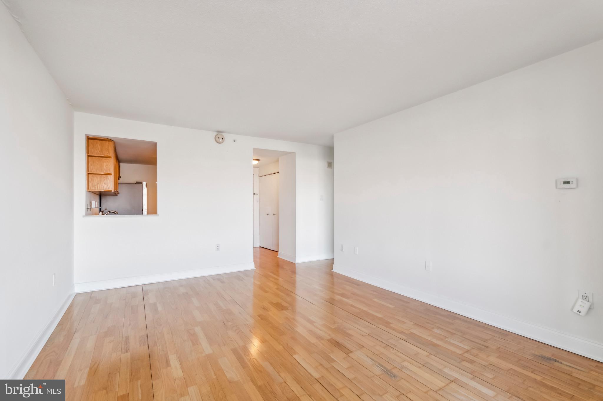 2001 HAMILTON STREET 927