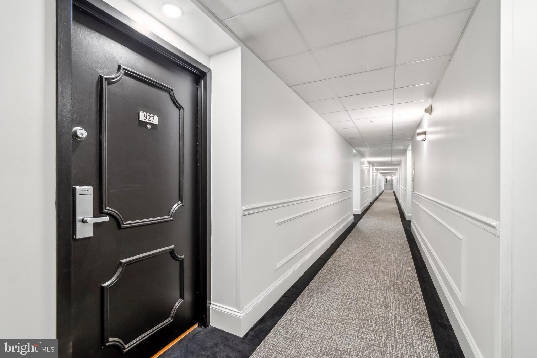 2001 HAMILTON STREET 927