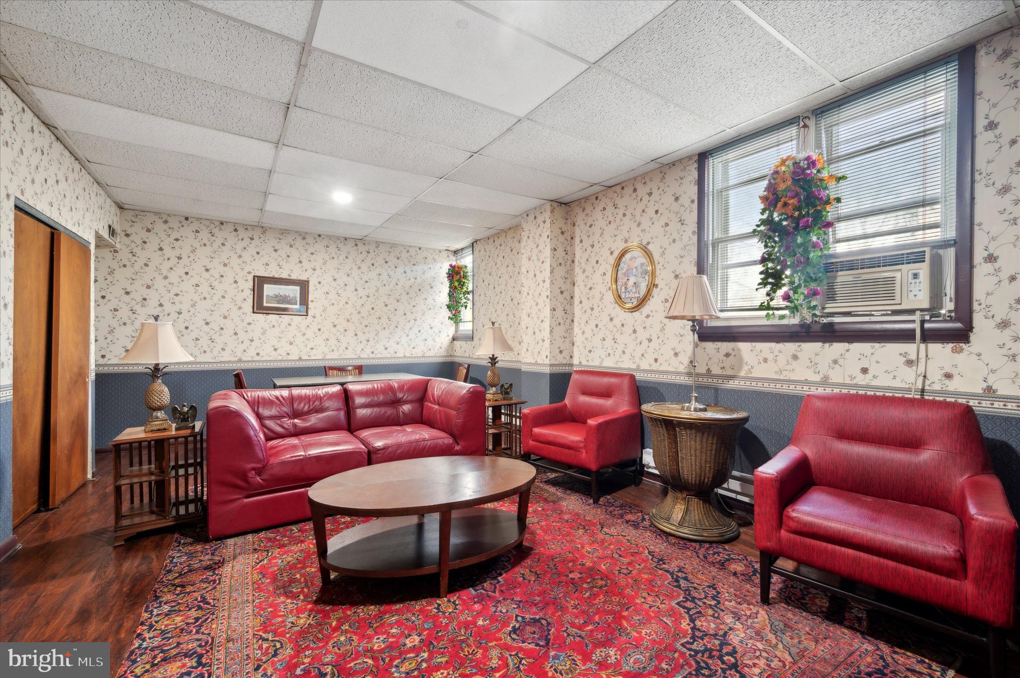 230 N 65TH STREET UNIT 1