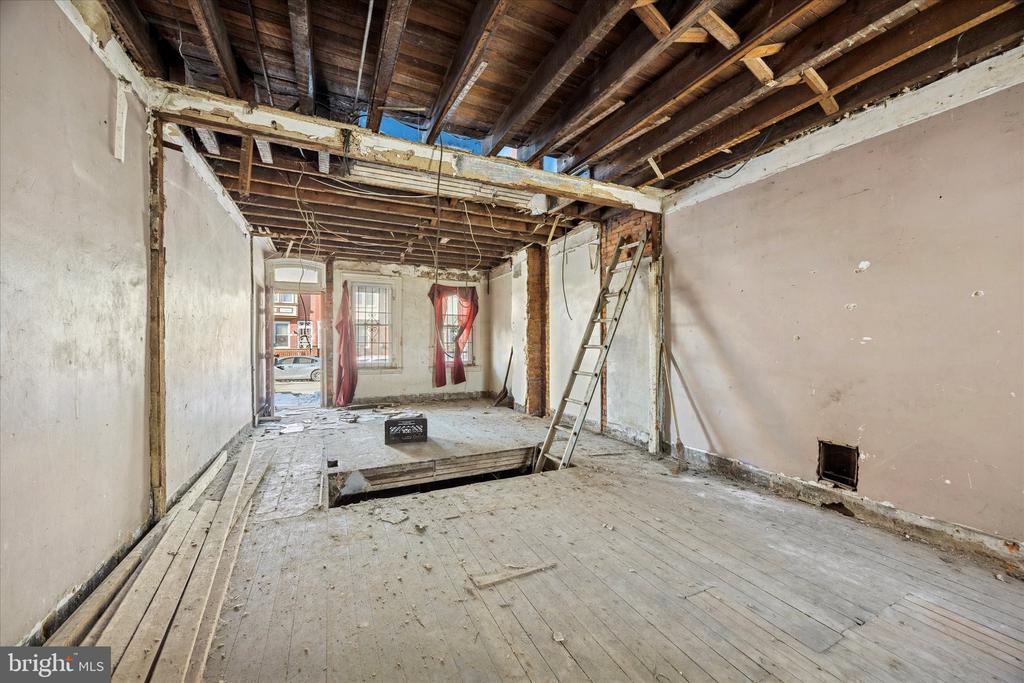 747 N 37TH STREET