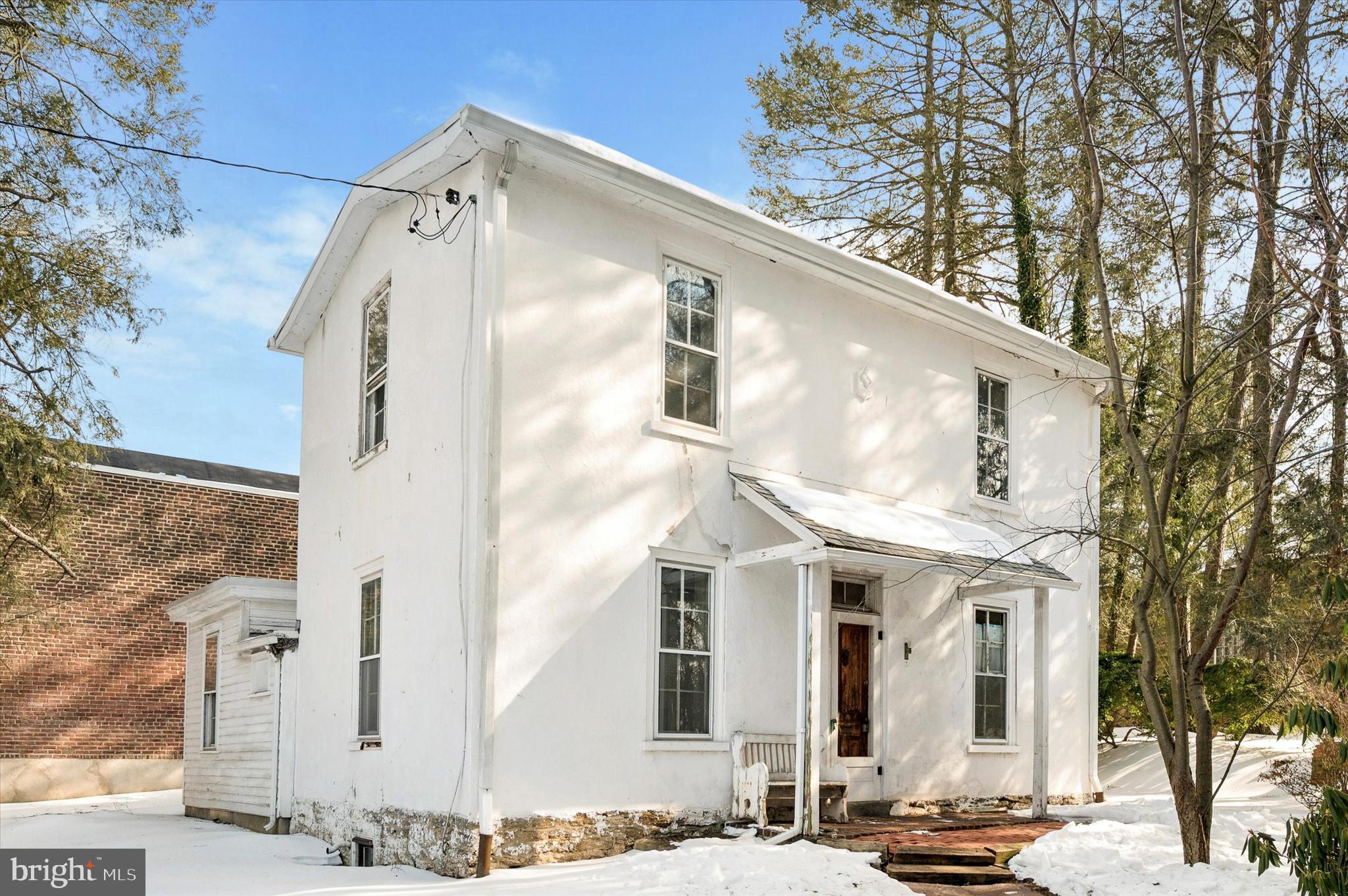 264 W WASHINGTON LANE