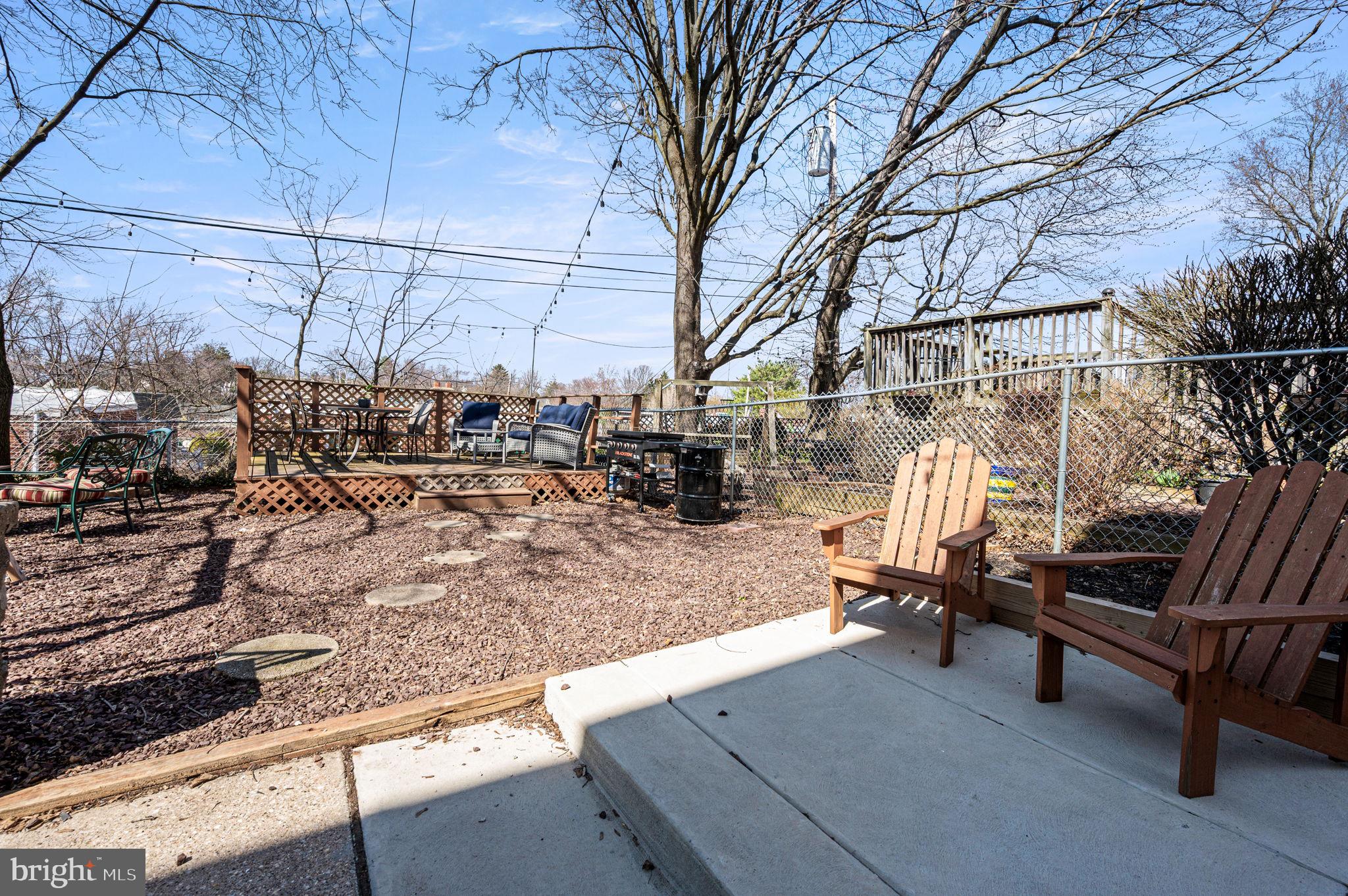 7618 BURHOLME AVENUE