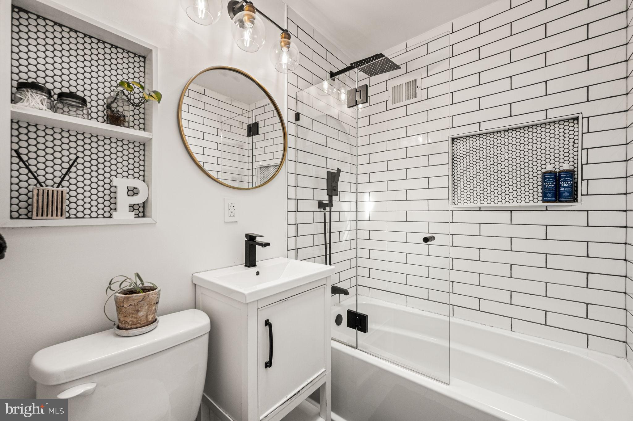 7618 BURHOLME AVENUE