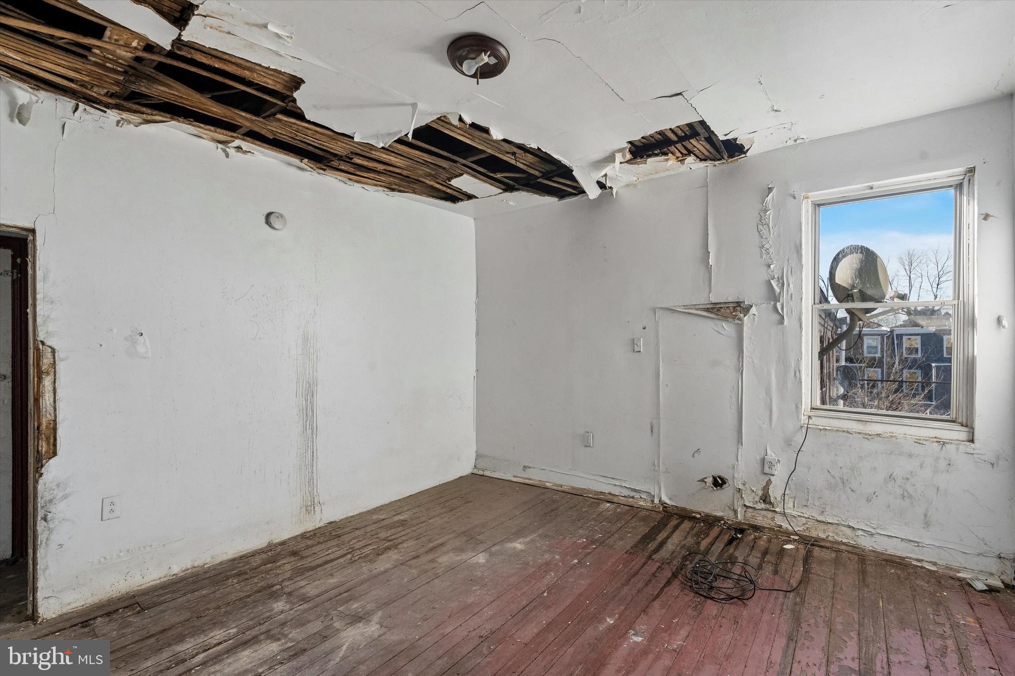 4030 W GIRARD AVENUE