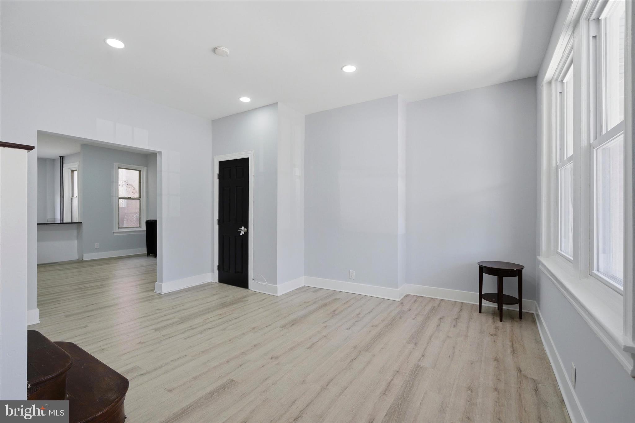 2041 CHURCH LANE