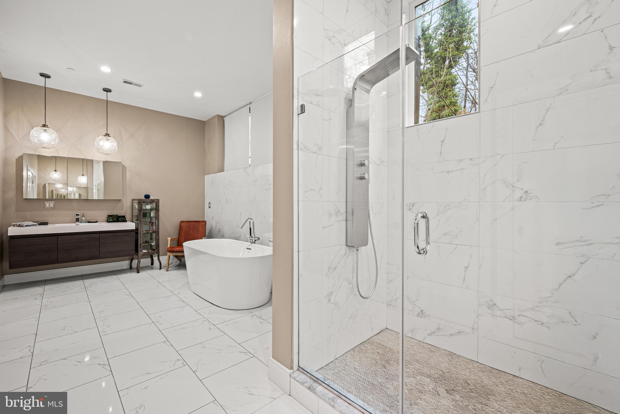 4588 SILVERWOOD STREET