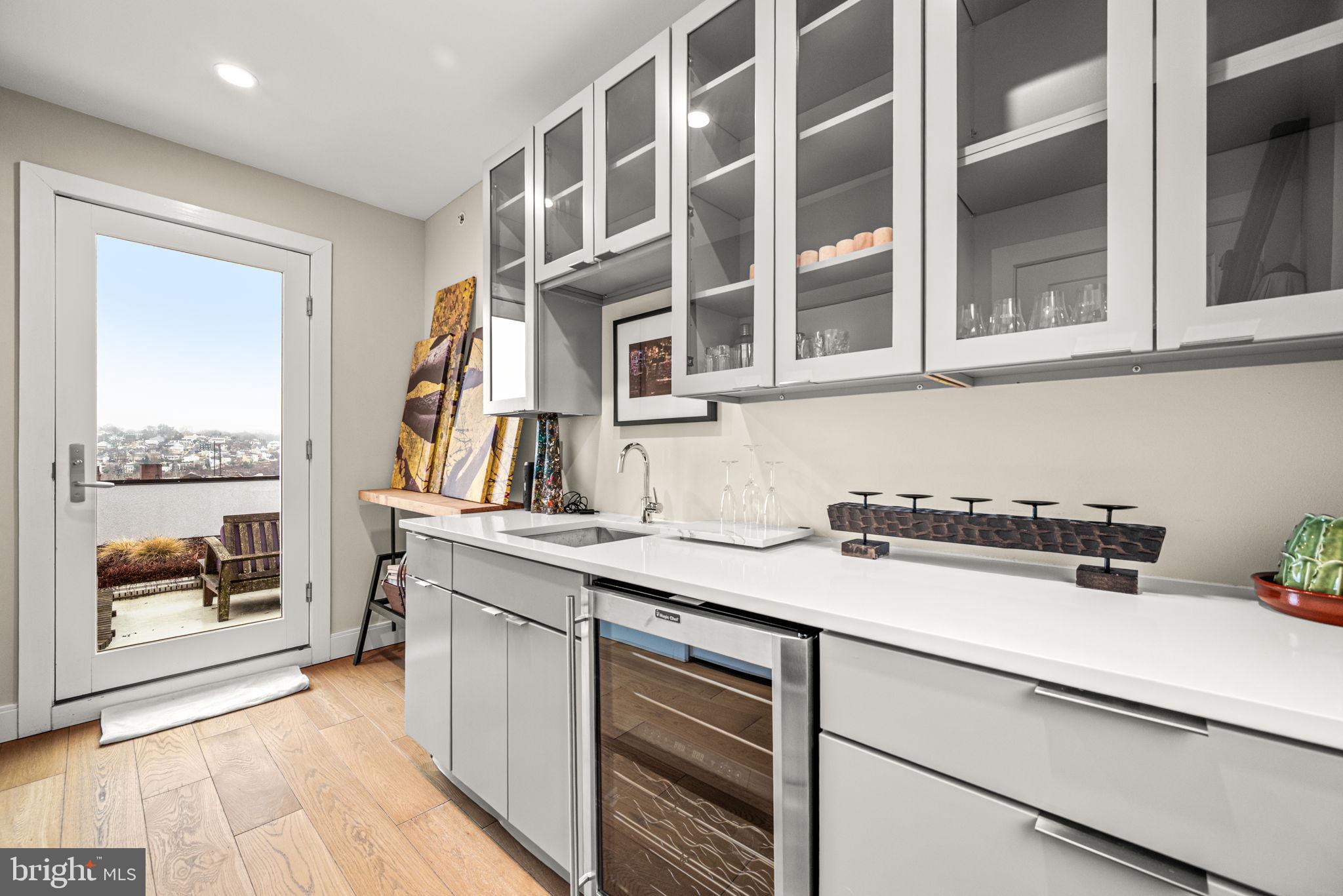 4588 SILVERWOOD STREET