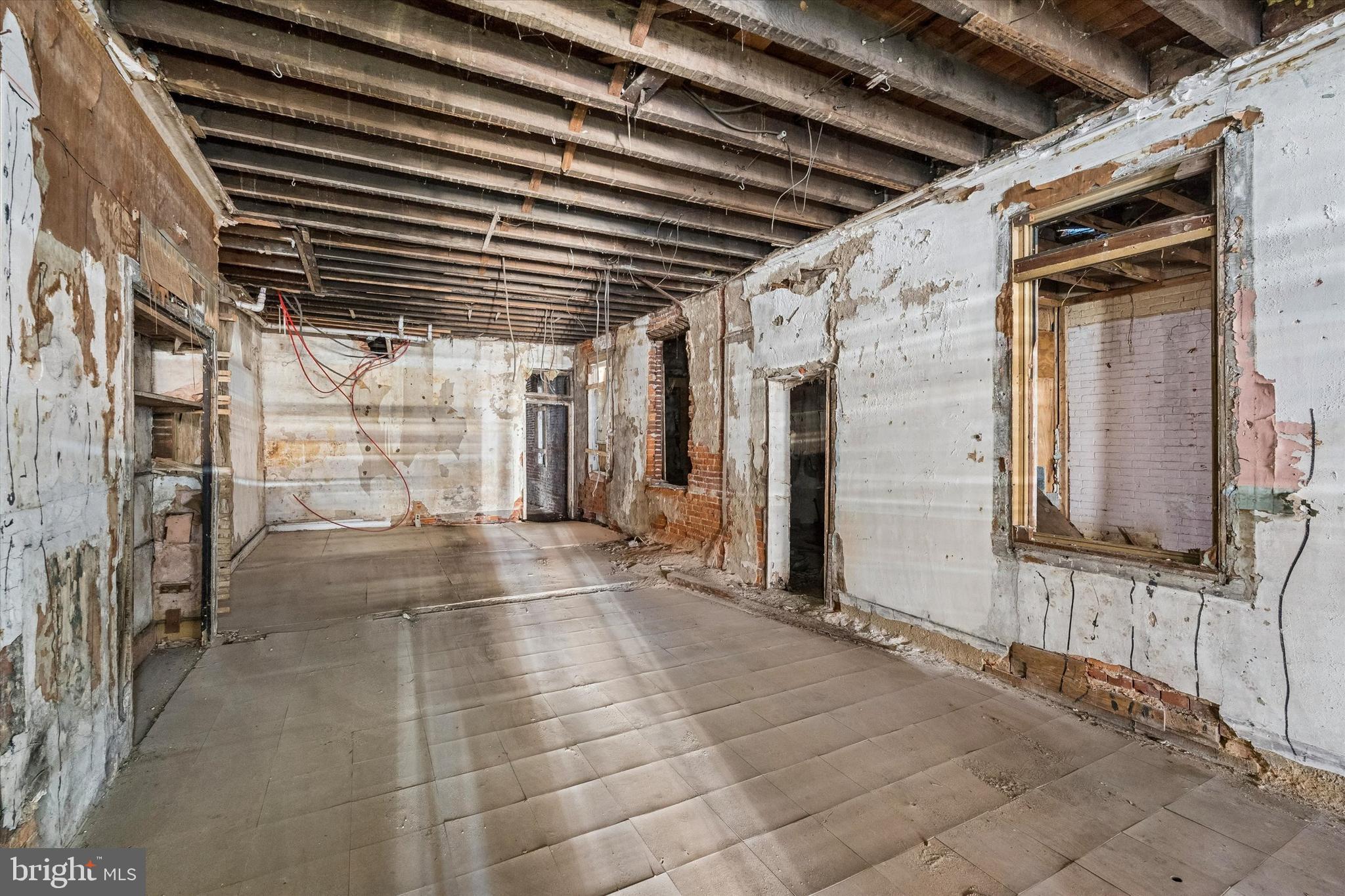 4030 W GIRARD AVENUE