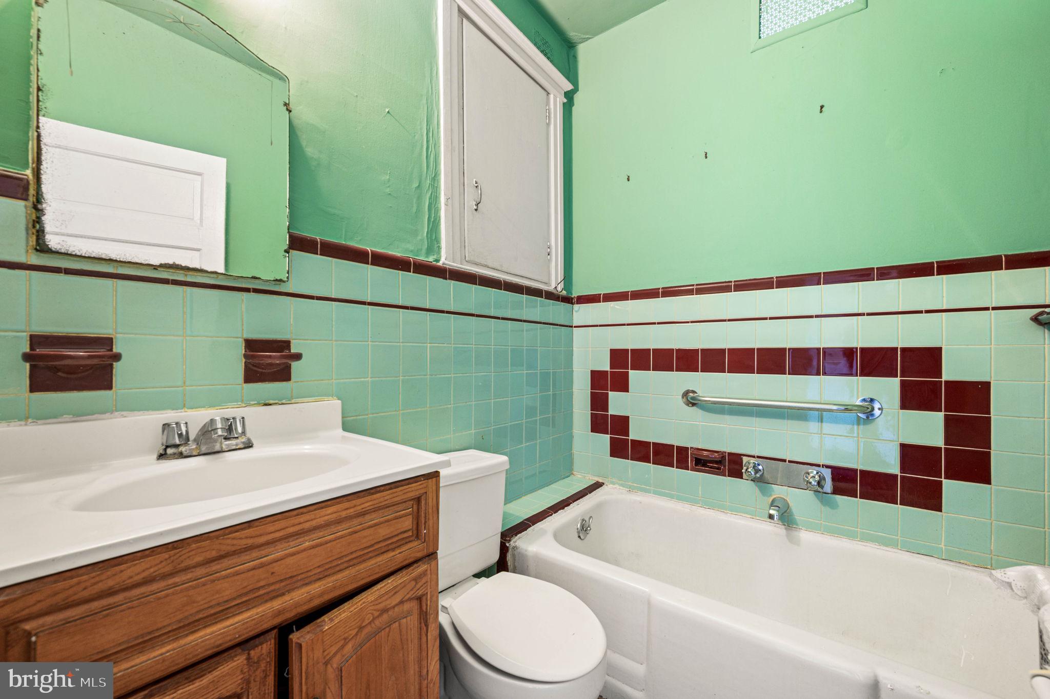 6144 CHRISTIAN STREET