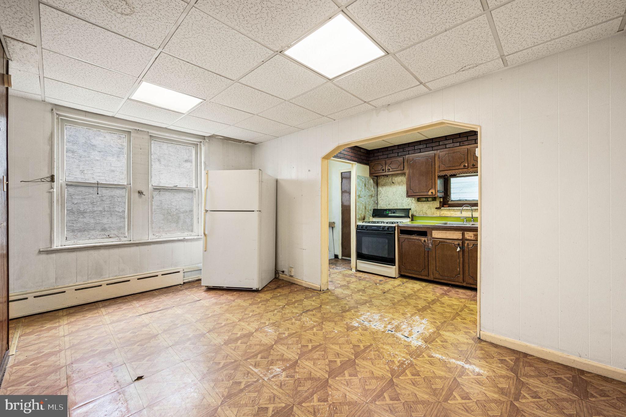 6144 CHRISTIAN STREET