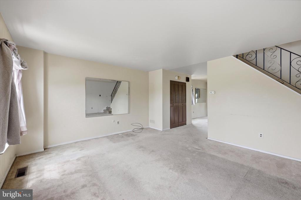 8135 LINDBERGH BOULEVARD