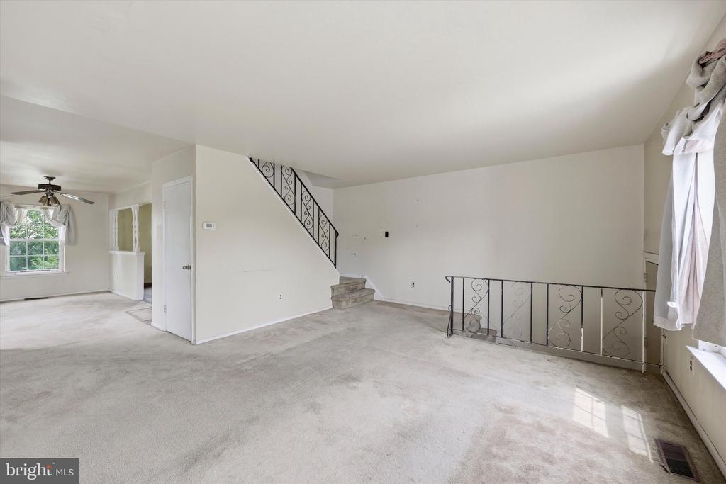8135 LINDBERGH BOULEVARD