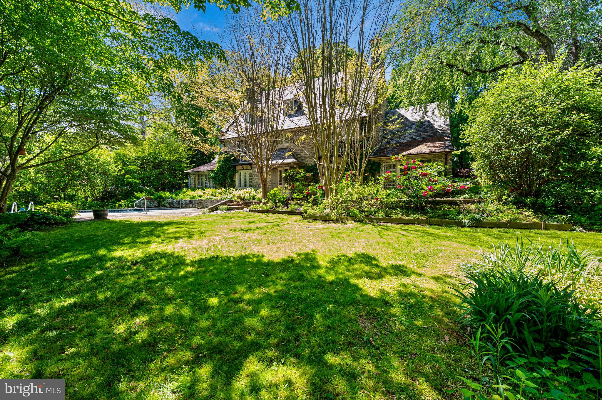 7700 LINCOLN DRIVE