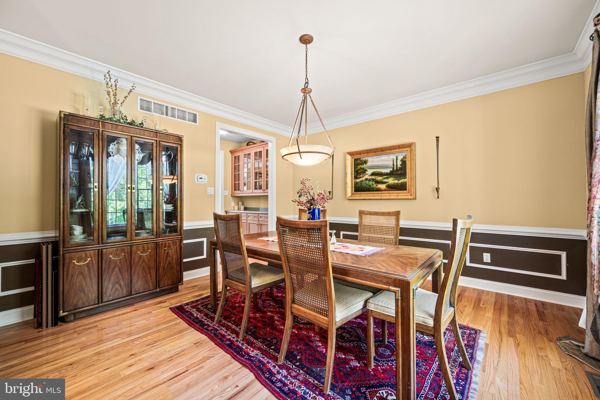 734 CORNELIA PLACE