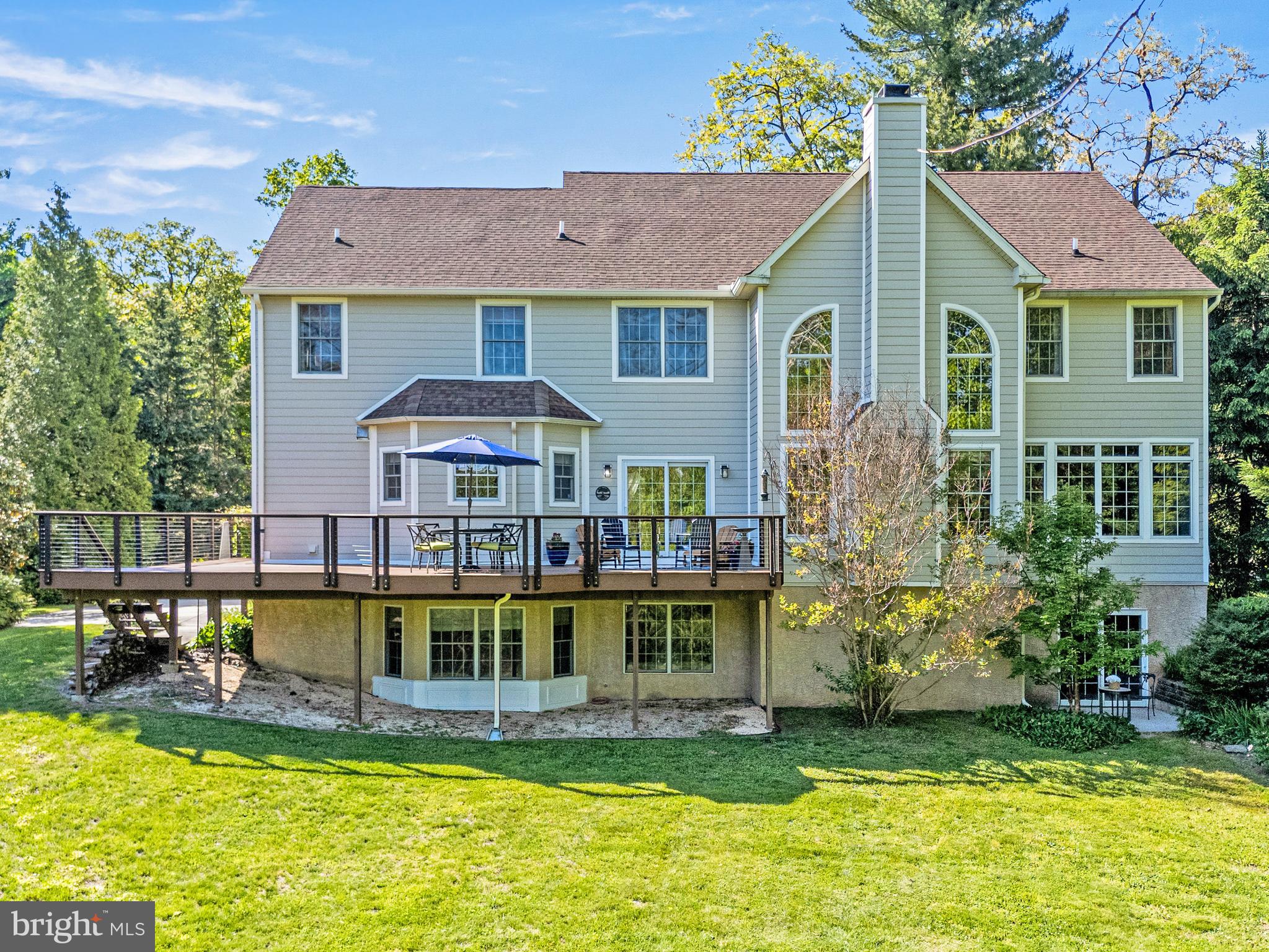 734 CORNELIA PLACE