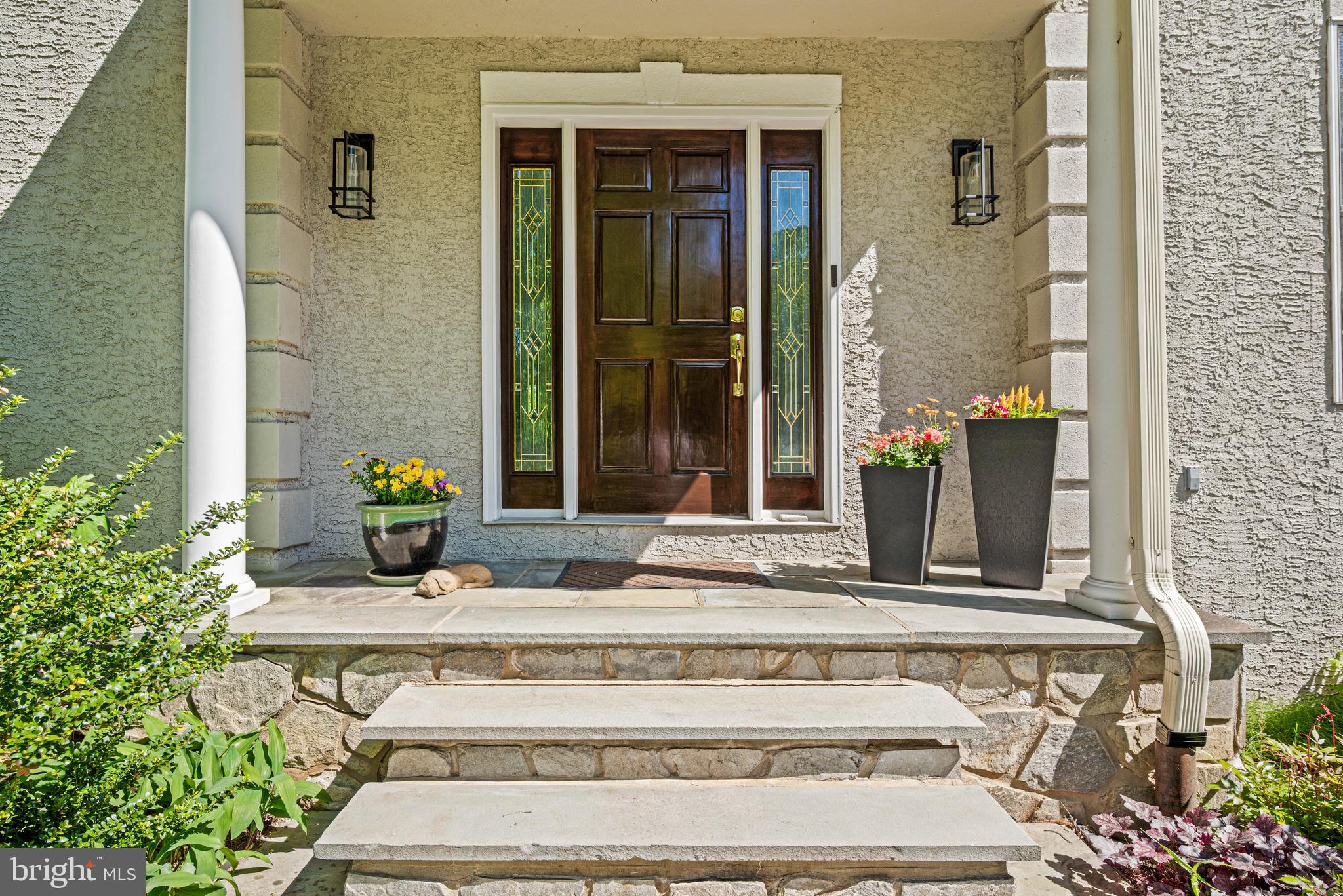 734 CORNELIA PLACE
