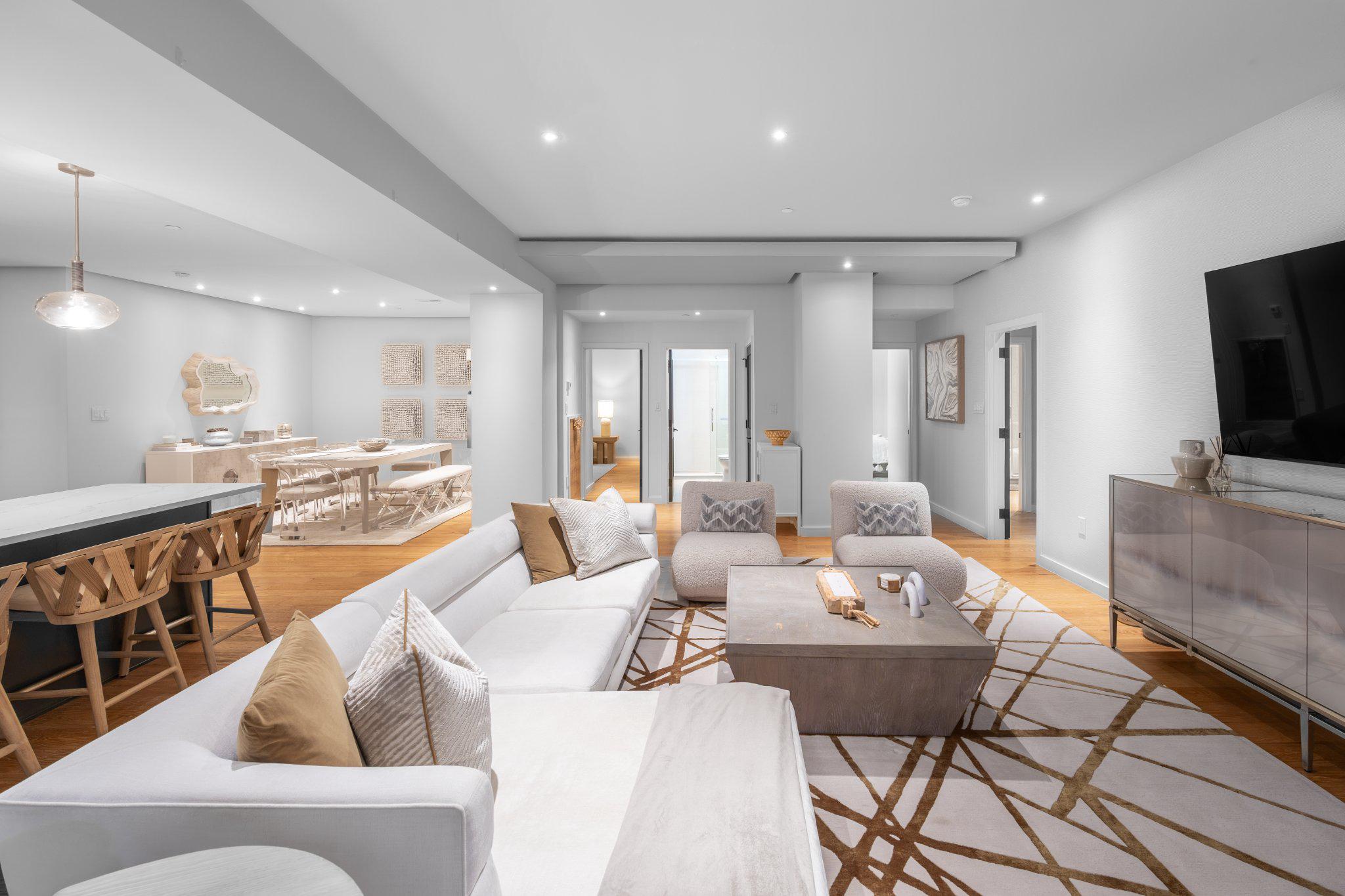 219-29 S 18TH STREET Unit: 308